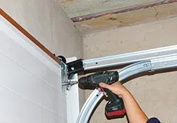 Metro Garage Door Service Pearland, TX 281-213-5166 - installation-side